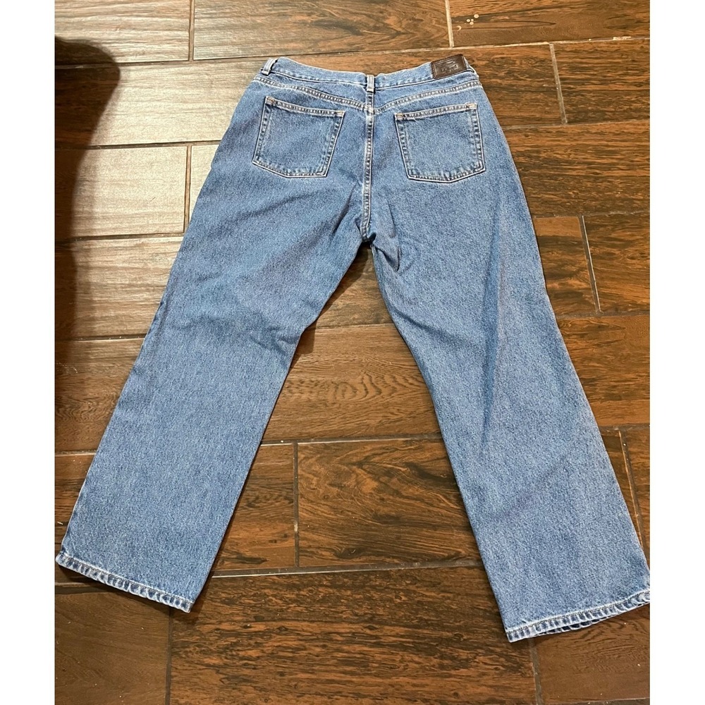 LL Bean Straight Fit Jeans Womens 14 PET Medium Wash Blue Denim 100% Cotton - Picture 2 of 6